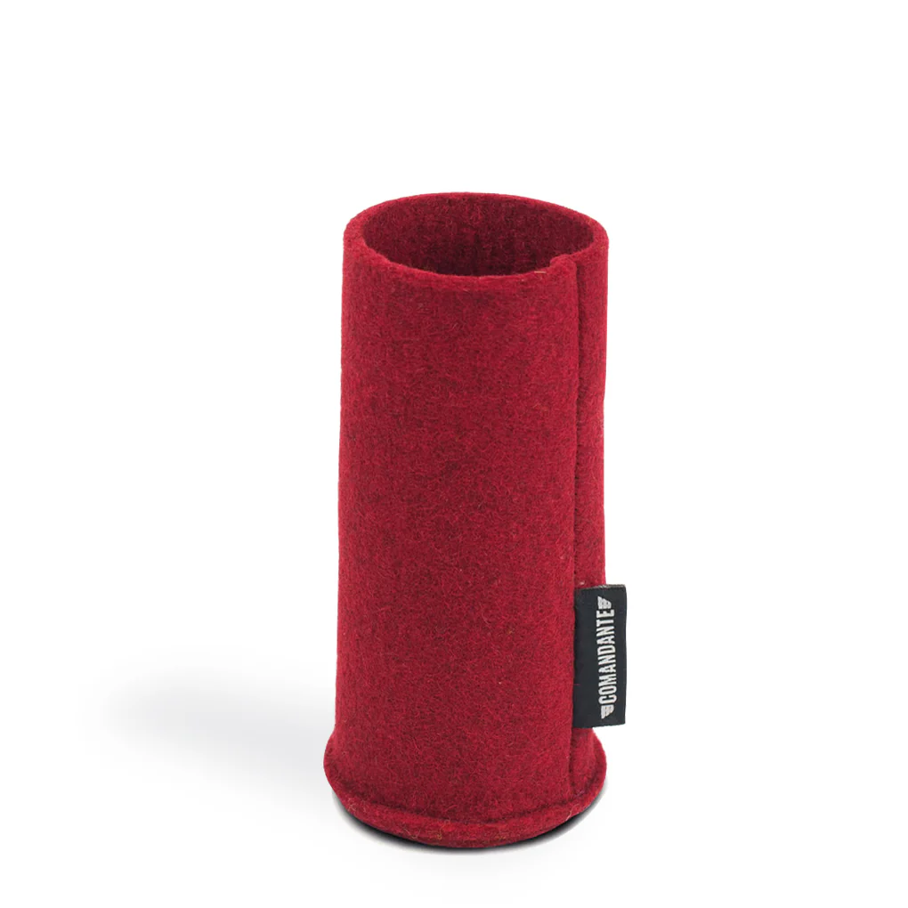 Comandante C40 Sleeve - Cherry