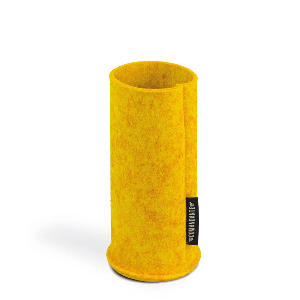 COMANDANTE C40 Sleeve – Saffron