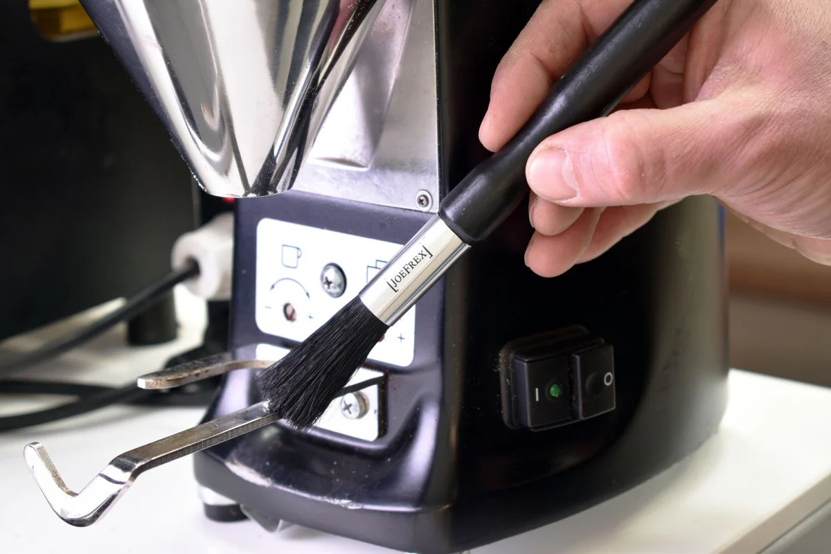 Joe Frex Grinder Brush - Image 2